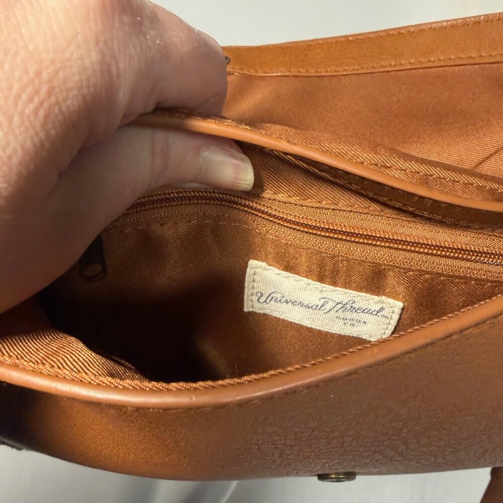 Universal Thread Brown Crossbody Purse Snap Closure Casual Everyday Bag - Picture 7 of 7